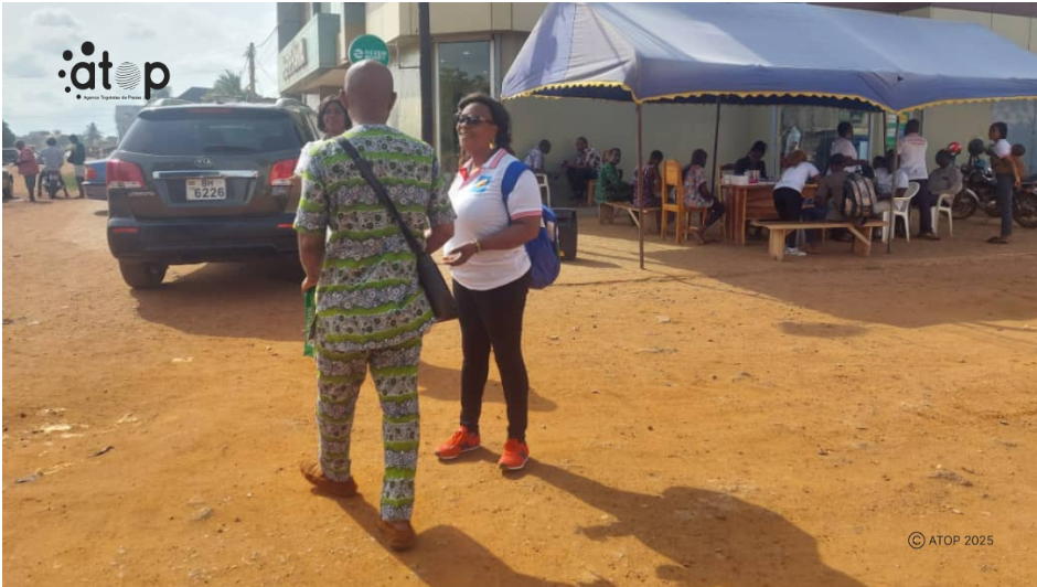 Santé /lutte contre le VIH et le diabète : le GCCST sensibilise les passants aux abords du « carrefour Agbemadon »